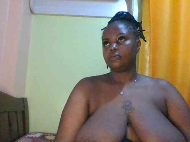 sauccyspoilage webcam