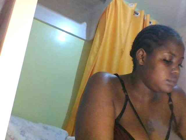 sauccyspoilage webcam