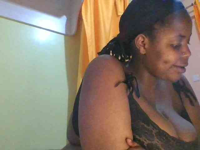 sauccyspoilage webcam