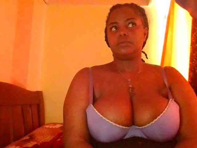 sauccyspoilage webcam