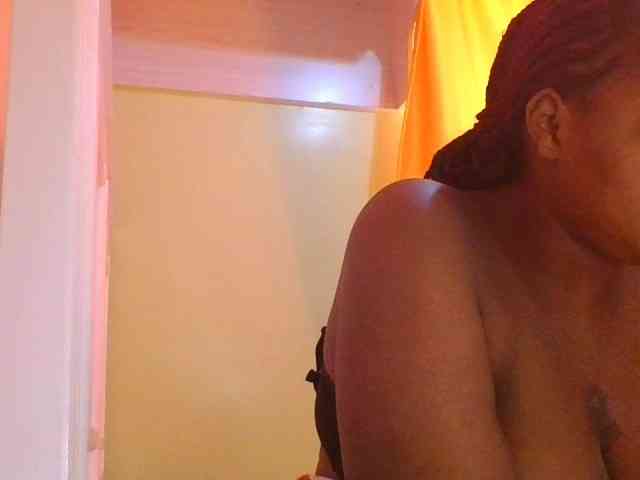 sauccyspoilage webcam