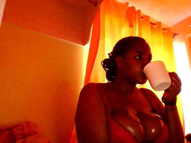 sauccyspoilage webcam