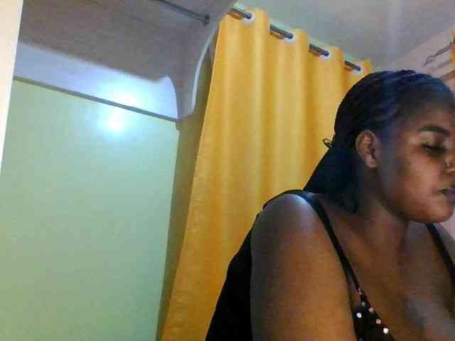 sauccyspoilage webcam