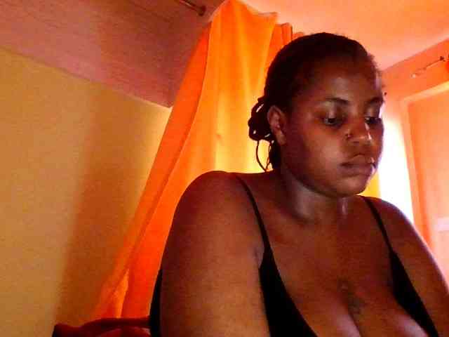 sauccyspoilage webcam