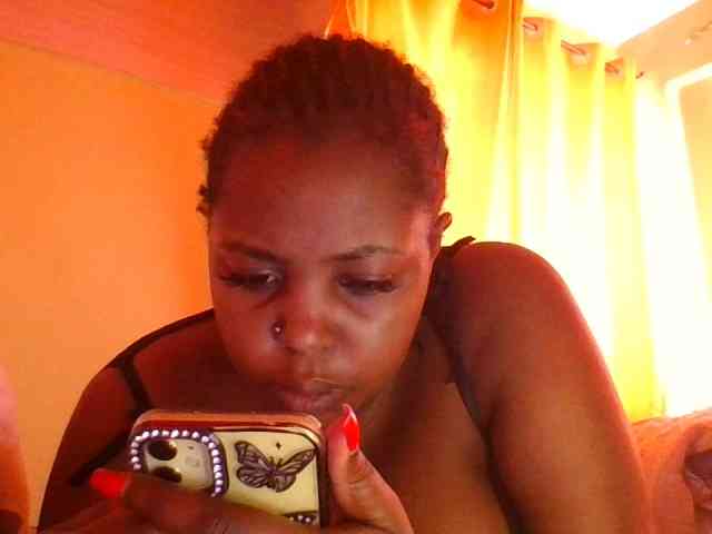 sauccyspoilage webcam