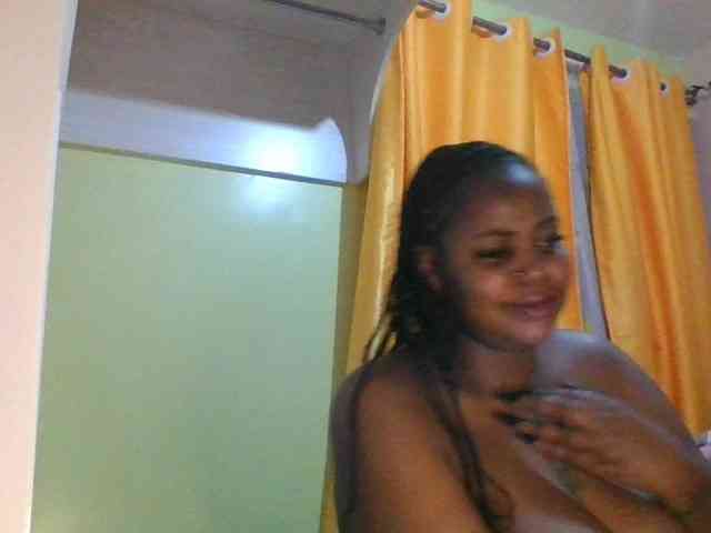 sauccyspoilage webcam