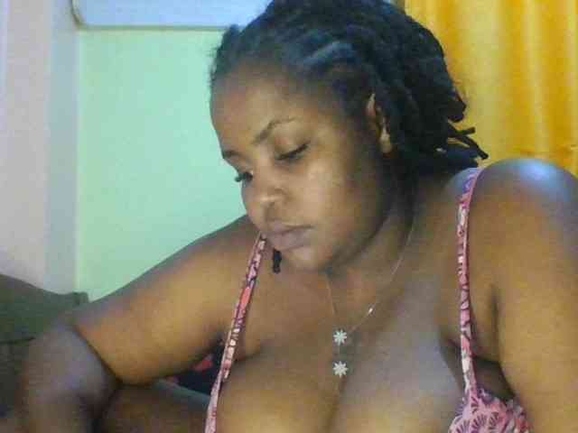 sauccyspoilage webcam