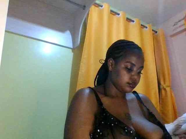 sauccyspoilage webcam
