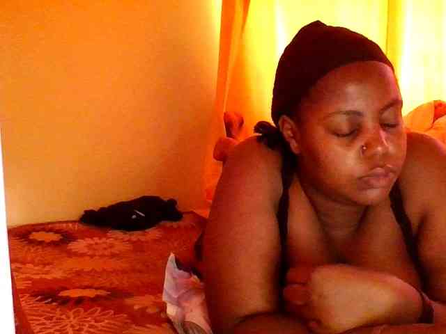 sauccyspoilage webcam