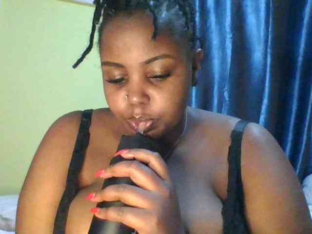 sauccyspoilage webcam