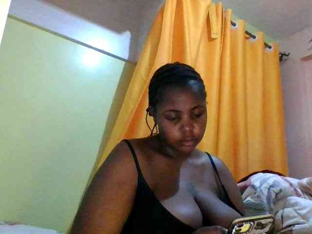 sauccyspoilage webcam