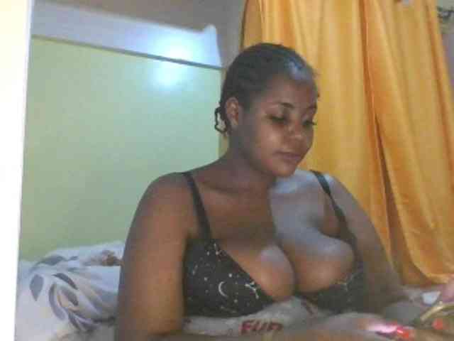 sauccyspoilage webcam