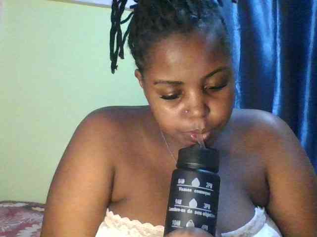 sauccyspoilage webcam
