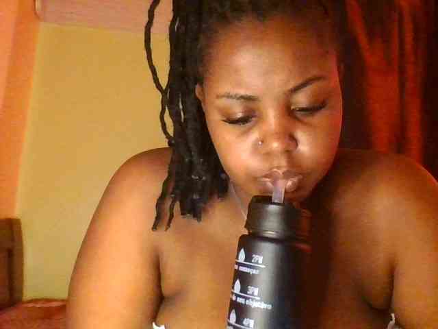 sauccyspoilage webcam