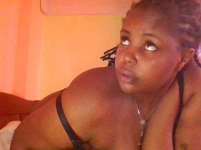 sauccyspoilage webcam