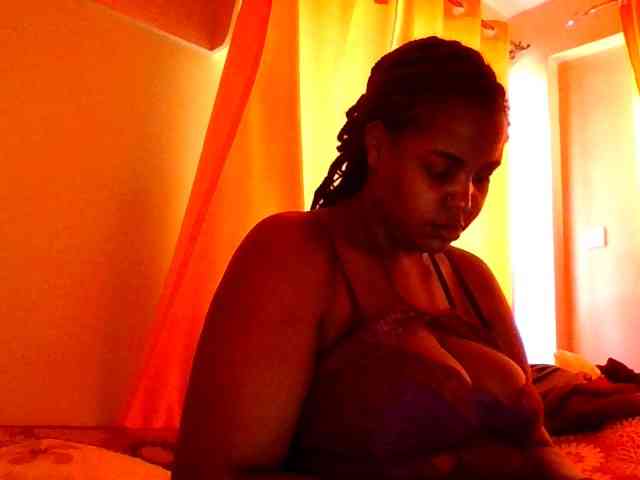 sauccyspoilage webcam