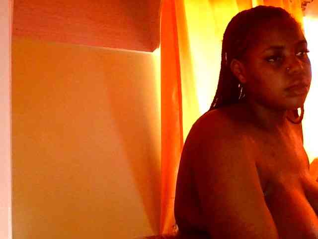 sauccyspoilage webcam