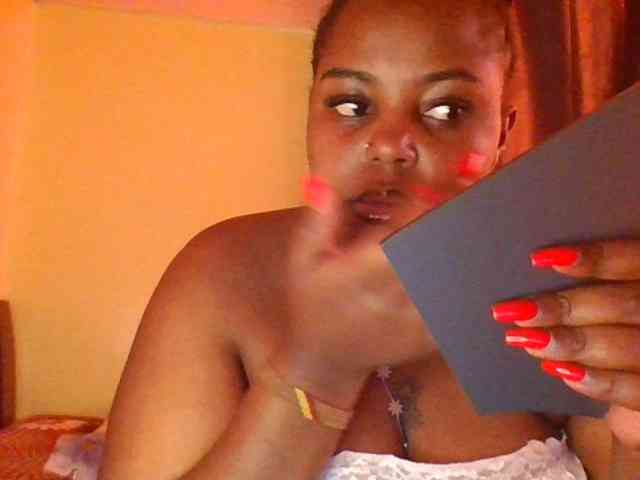 sauccyspoilage webcam