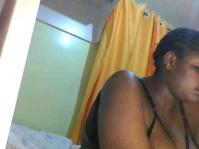 sauccyspoilage webcam