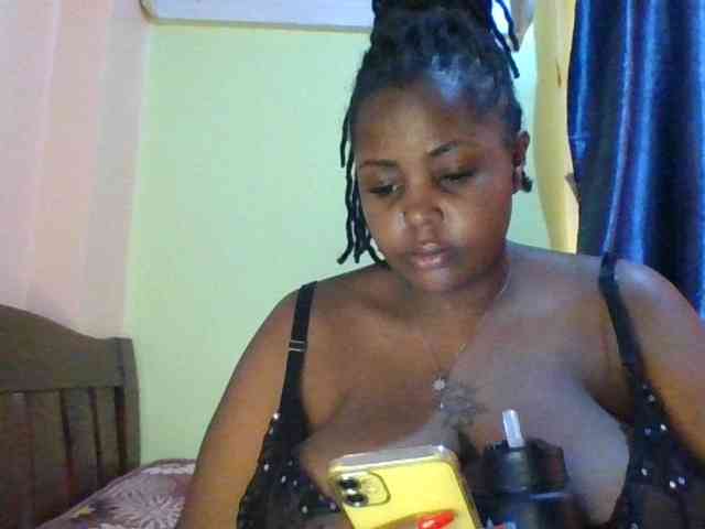 sauccyspoilage webcam