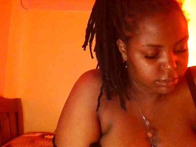 sauccyspoilage webcam