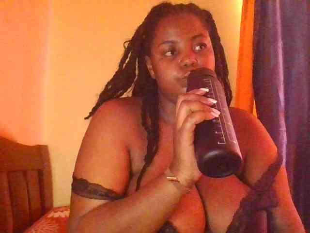 sauccyspoilage webcam