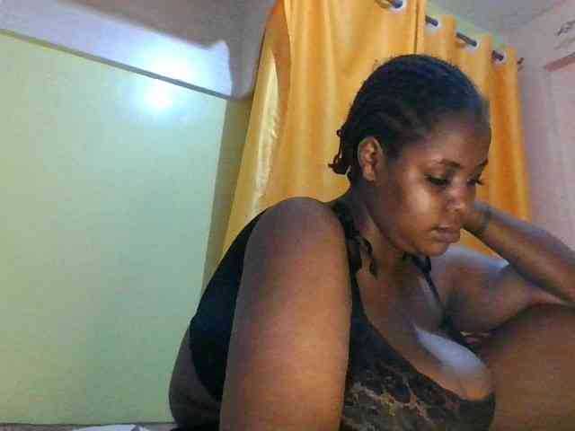 sauccyspoilage webcam