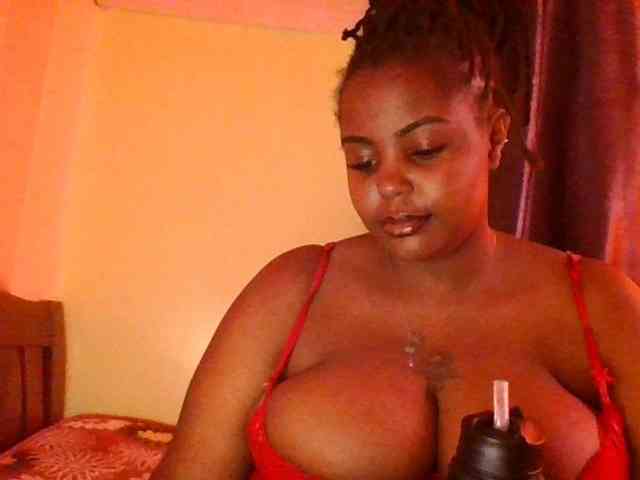 sauccyspoilage webcam