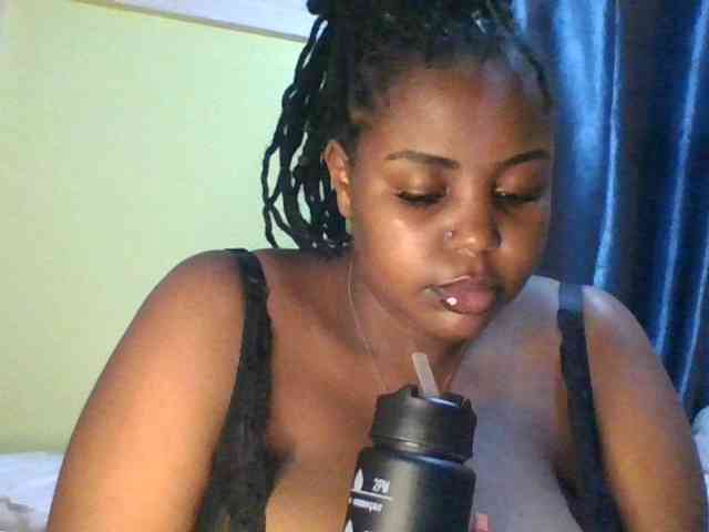 sauccyspoilage webcam