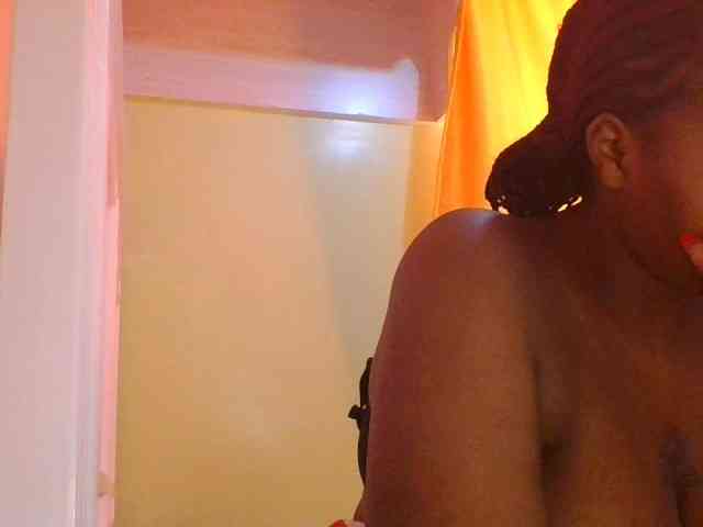 sauccyspoilage webcam