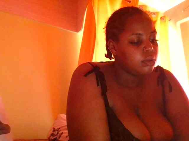 sauccyspoilage webcam