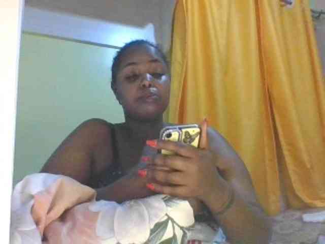 sauccyspoilage webcam