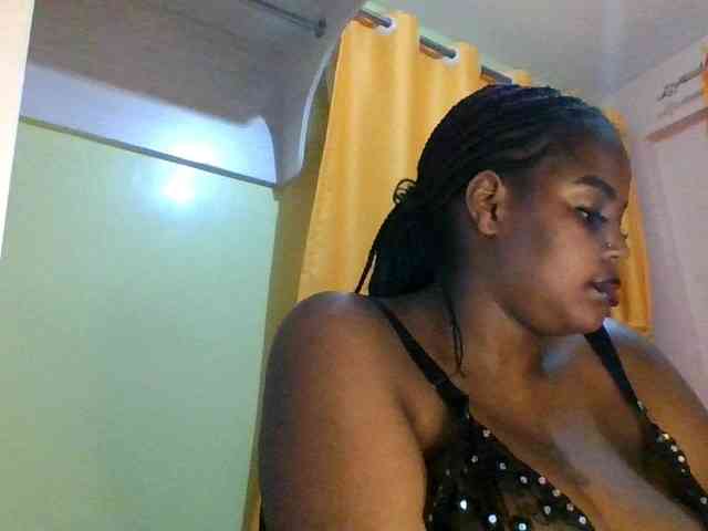 sauccyspoilage webcam