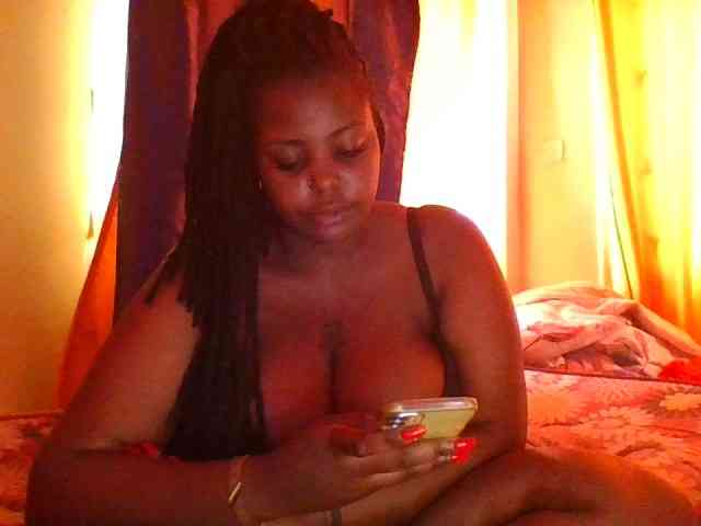 sauccyspoilage webcam