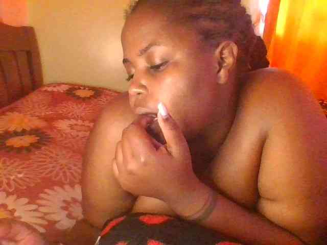 sauccyspoilage webcam