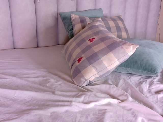 JenaCooper's BongaCams show and profile