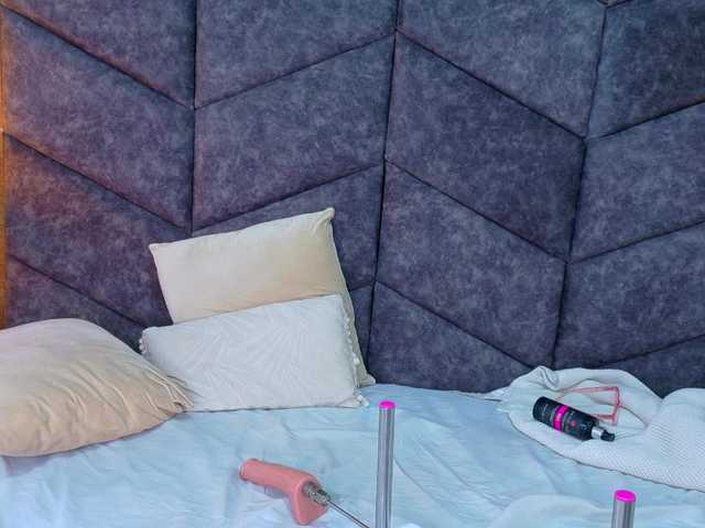 JenaCooper's BongaCams show and profile