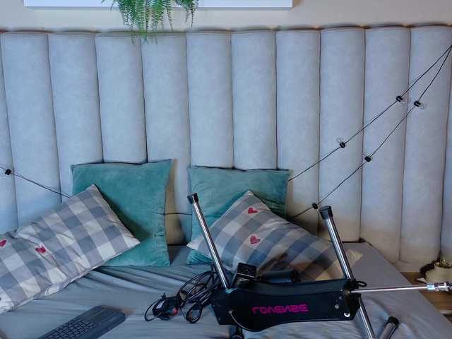 JenaCooper's BongaCams show and profile