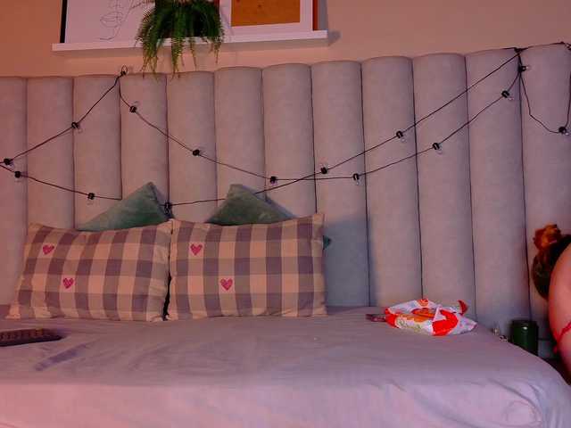 JenaCooper's BongaCams show and profile