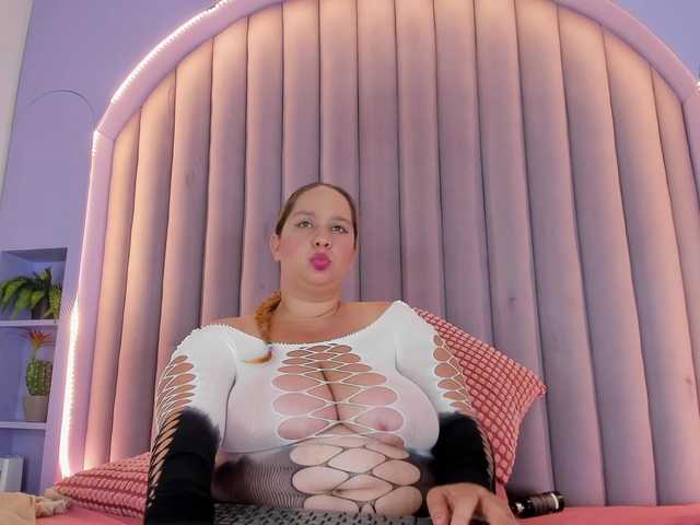 JenaCooper's BongaCams show and profile