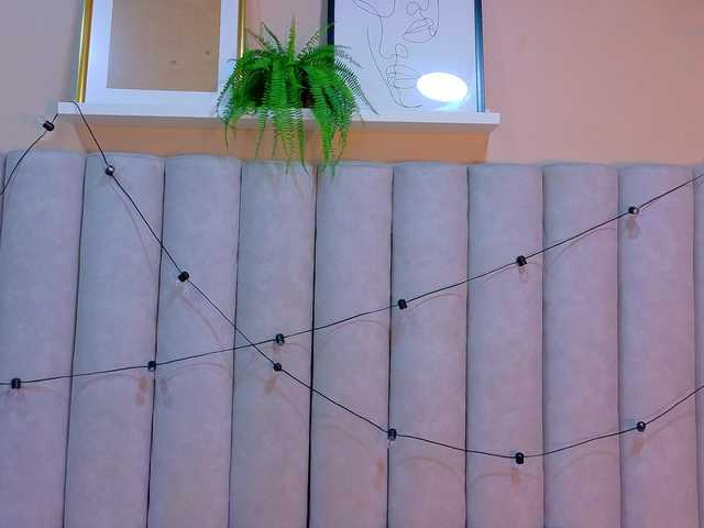 JenaCooper's BongaCams show and profile