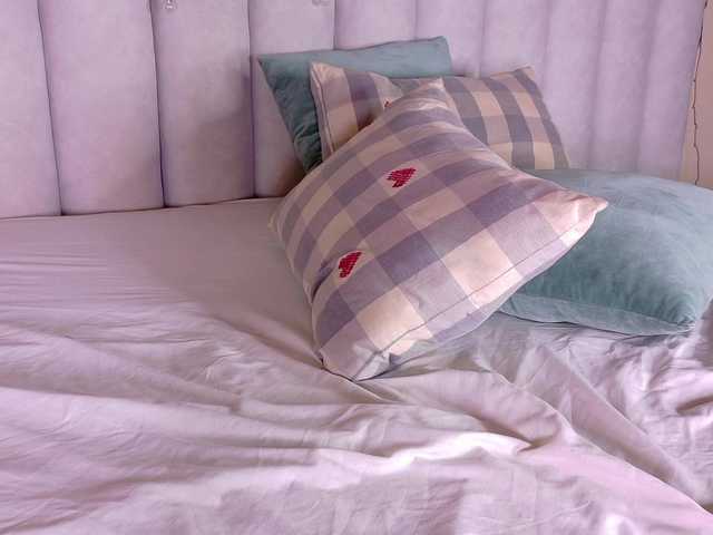 JenaCooper's BongaCams show and profile