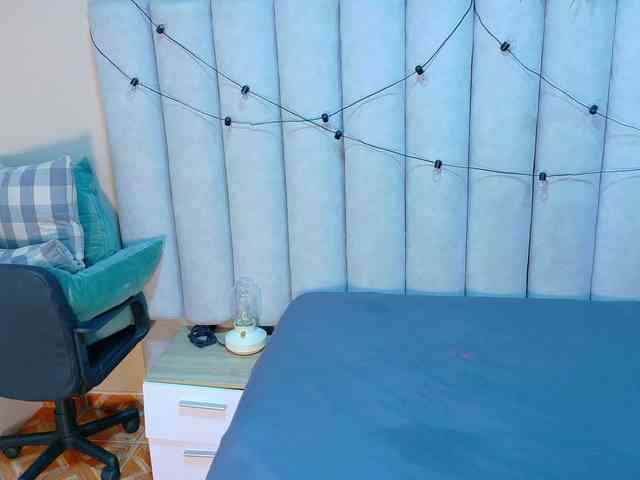 JenaCooper Live Webcam on BongaCams