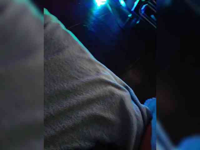 Alinaiadem2025 webcam