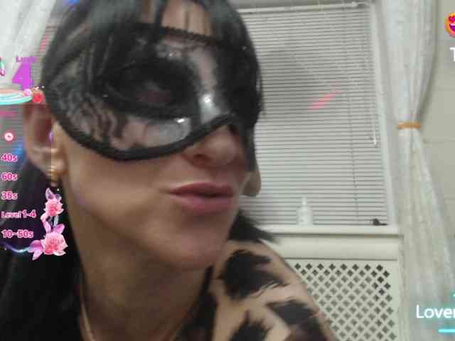 Alinaiadem2025 webcam