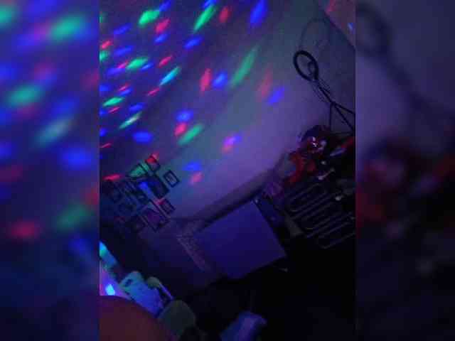 Alinaiadem2025 webcam