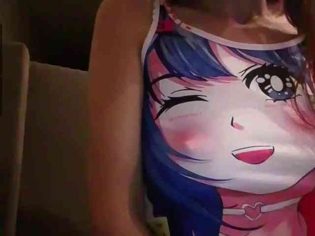 SweetLikeCola webcam
