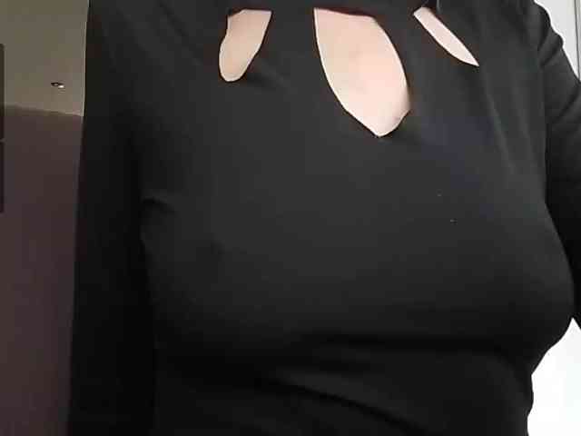 SweetLikeCola webcam