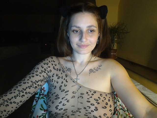 Lollitta's BongaCams show and profile