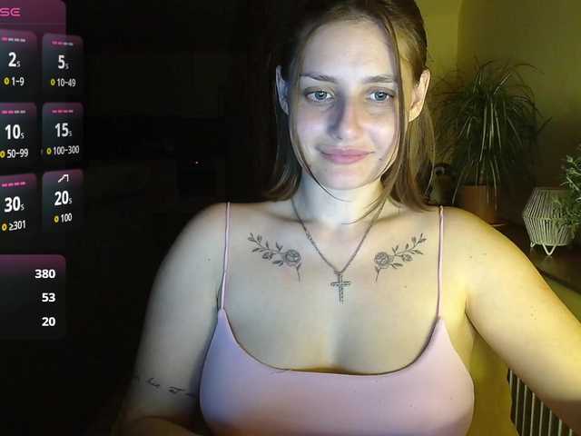 Lollitta's BongaCams show and profile